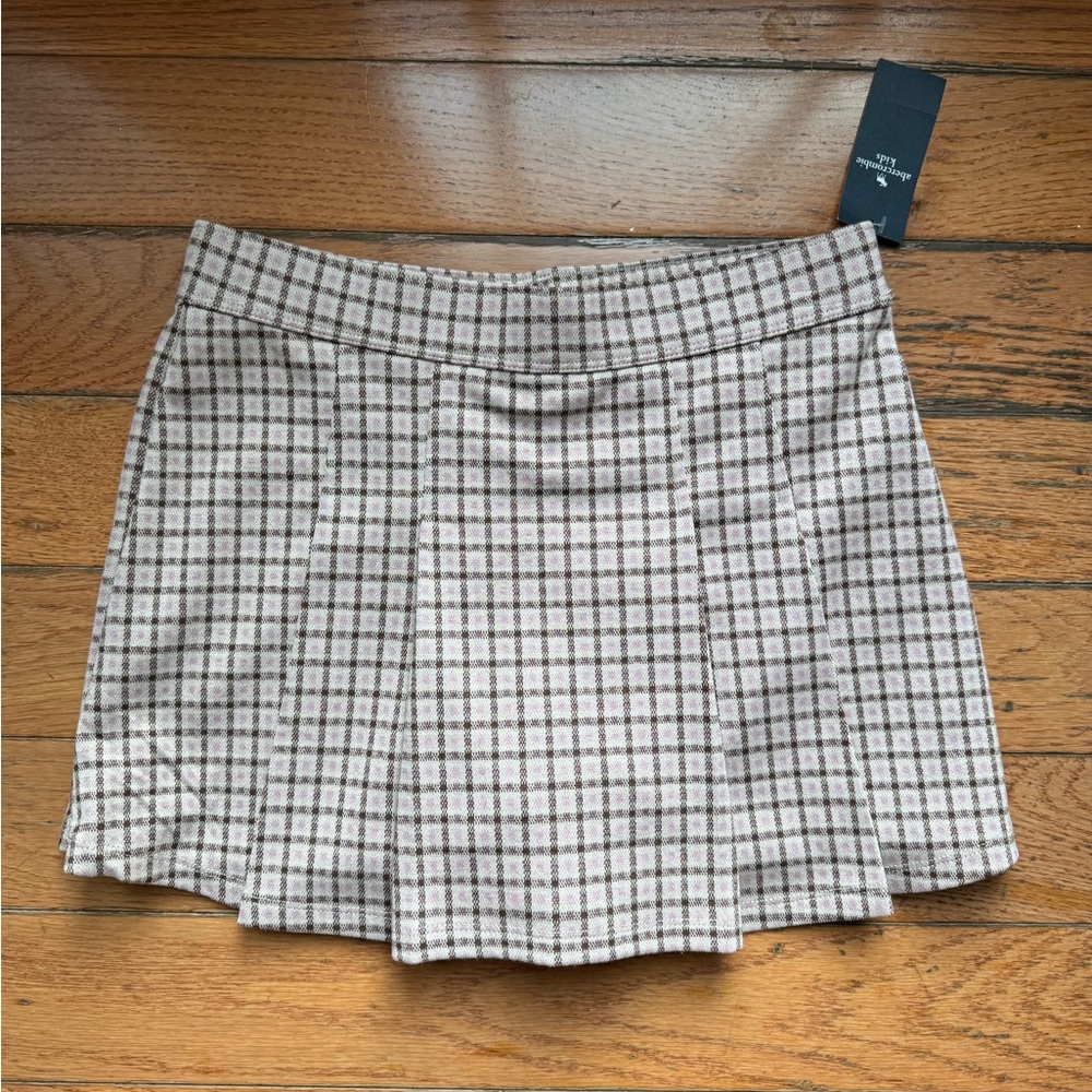 NWT Abercrombie Kids Plaid Skort